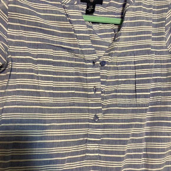 Blue and white chambray striped top - Picture 3 of 4